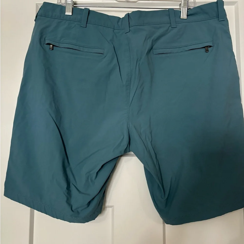 J. Crew Men’s Tech Chino Shorts Bundle SZ 34 Blue green Flat Front 9” stretch‎